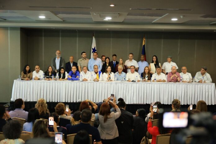manifiesto-de-panama:-la-oposicion-reafirma-el-liderazgo-de-maria-corina-machado-y-fija-ruta-para-negociar-la-transicion