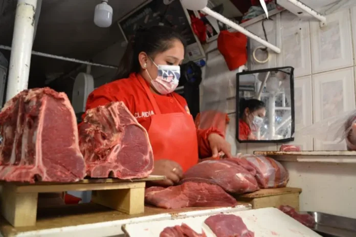 reactivan-‘faeneo’-de-reses-en-matadero-de-el-alto