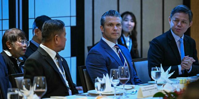 pete-hegseth,-el-ministro-de-defensa-estadounidense,-esta-en-camino-de-nouveau-aux-europeens,-en-les-apelant-a-ne-pas-«faire-la-morale»