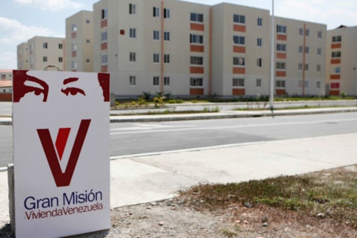 activan-proceso-para-otorgar-titulos-de-propiedad-a-beneficiarios-de-la-mision-vivienda