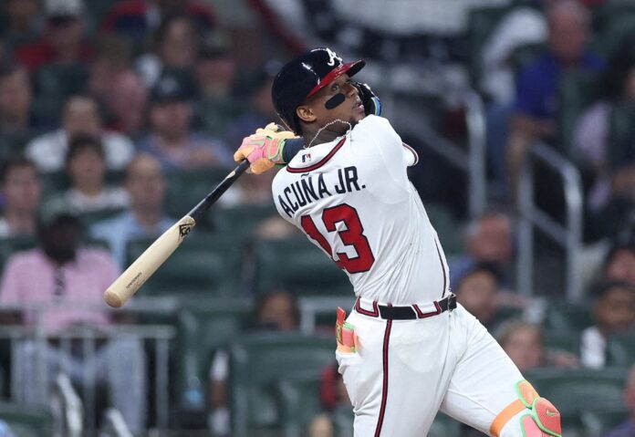 ronald-acuna-jr.-conecto-su-quinto-jonron-e-igualo-racha-historica