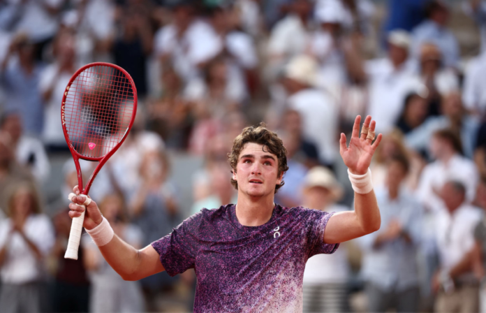 joao-fonseca-llega-a-cuartos-del-abierto-de-francia,-el-primer-brasileno-desde-kuerten