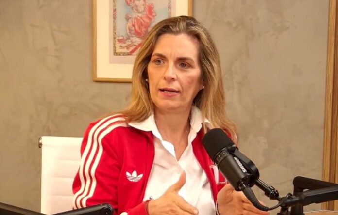 hania-perez-de-cuellar-descarta-votar-viciado-en-segunda-vuelta:-“estoy-meditando-sobre-ese-voto”