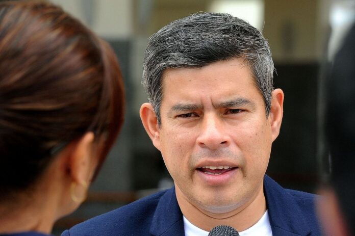 luis-galarreta-sobre-jose-jeri:-“tenemos-la-puerta-abierta-para-todo-el-que-quiera-sumar-al-peru”