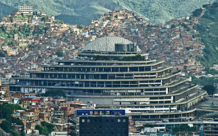 denuncian-traslado-de-presos-politicos-de-el-helicoide-a-otros-centros-de-reclusion