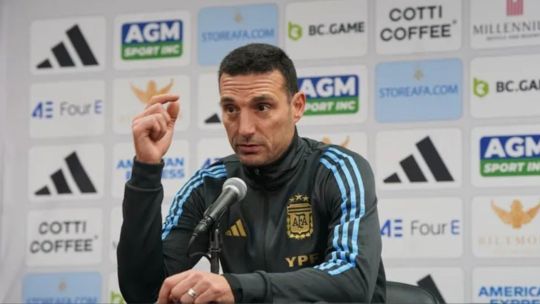scaloni-dice-que-argentina-esta-entre-los-’10-o-12′-equipos-que-luchan-por-el-titulo-de-la-copa-del-mundo