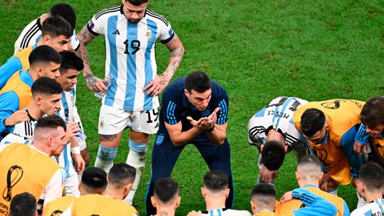 los-campeones-del-mundial-de-argentina-2022-recuerdan-la-‘peor-charla-de-equipo-del-mundo’