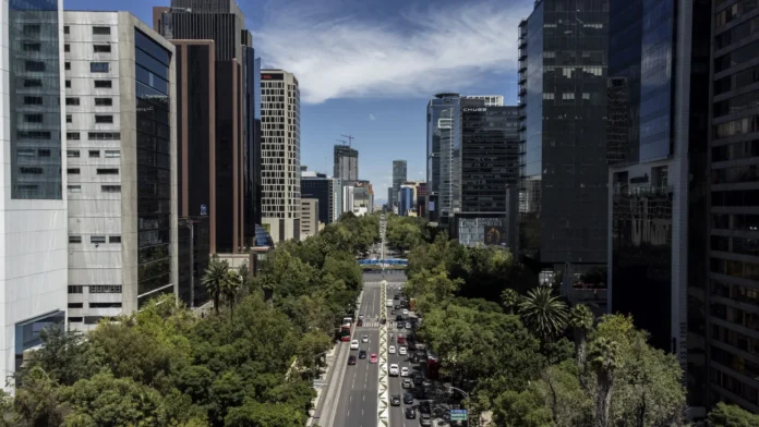 la-ocde-recorta-el-pronostico-de-crecimiento-de-mexico-para-2026-por-debajo-de-la-opinion-del-banco-central