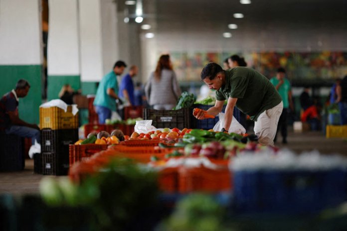 brasil-podria-enfrentar-aranceles-estadounidenses-acumulados-de-hasta-37,5%,-advierte-grupo