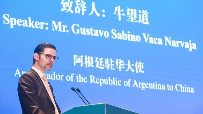 sabino-vaca-narvaja,-exembajador-en-china:-“esta-cambiando-el-epicentro-economico-y-el-futuro-esta-en-los-brics”