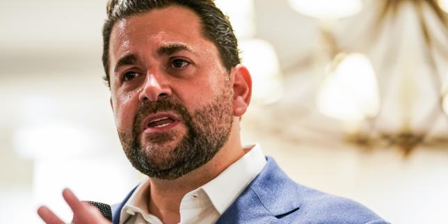 para-reconquistar-a-los-turistas,-los-estados-unidos-mandatan-un-embajador-maga