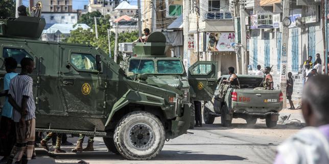 en-somalia,-las-tensiones-politicas-han-surgido-en-afrontaciones-armadas-en-las-calles-de-mogadiscio.