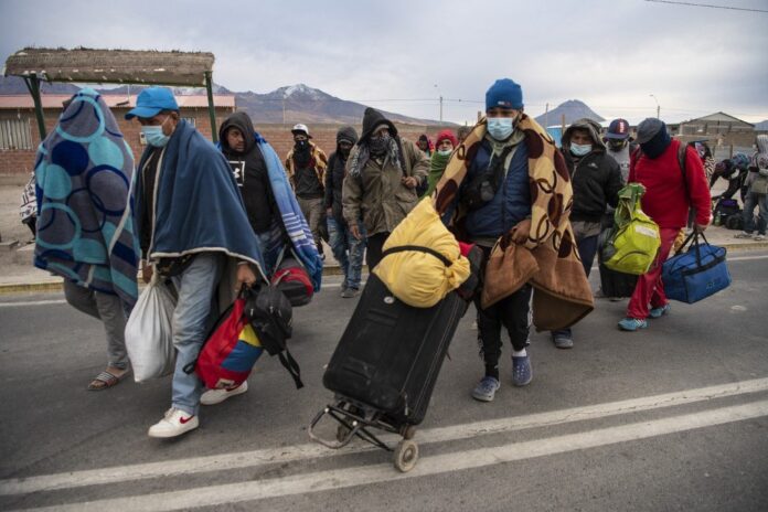 chile-busca-ampliar-la-detencion-de-indocumentados-a-180-dias-mientras-tramita-su-expulsion