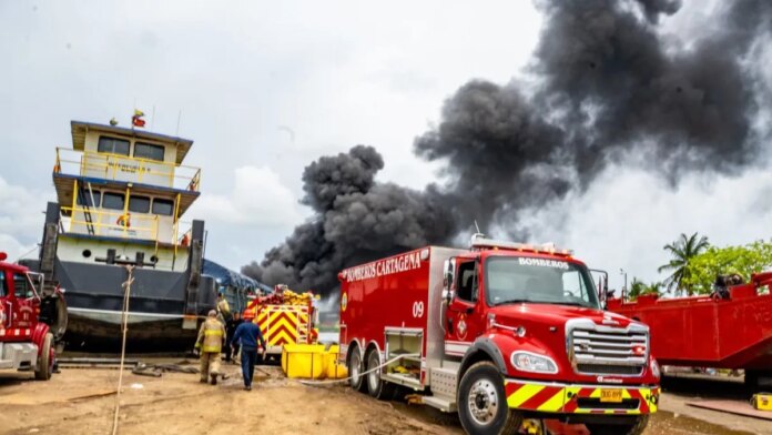 aumentan-las-victimas-de-explosion-en-barcaza-de-pasacaballos-que-ya-deja-cuatro-muertos-y-11-heridos:-esta-activa-la-alerta-hospitalaria-en-cartagena