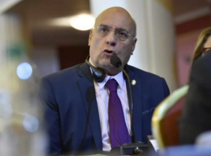 fiscalia-anticorrupcion-abre-investigacion-por-vehiculo-de-williams-davila