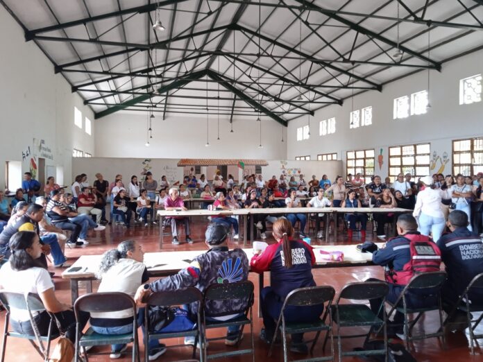 crisis-en-la-escuela-de-carora:-tres-meses-de-incertidumbre-y-sin-respuesta-clara