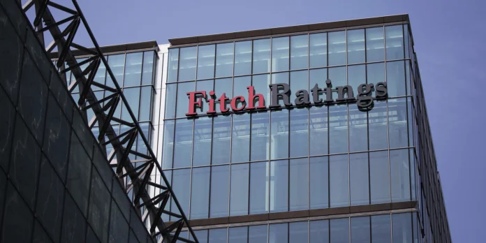 fitch-eleva-el-crecimiento-de-brasil-en-2026-al-2,1%-y-recorta-el-de-2027-ante-el-desvanecimiento-fiscal