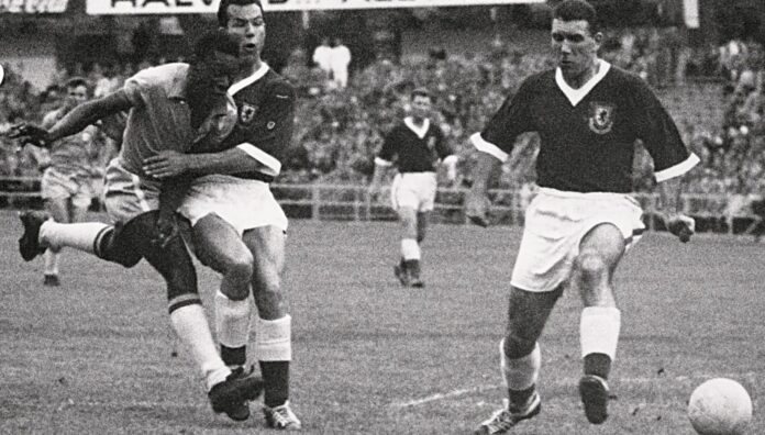 sombrerito-en-el-area-y-gol:-el-nacimiento-del-mito-de-pele