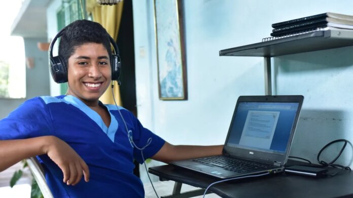 barranquilla-anuncia-la-instalacion-de-internet-gratuita-para-25000-hogares-antes-de-que-termine-el-ano:-la-inversion-inicial-es-de-$45.000-millones