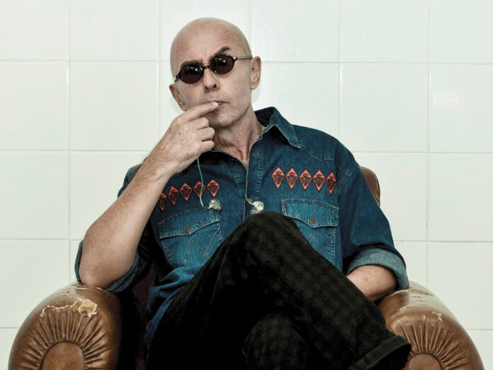 understanding-indio-solari-and-argentina’s-most-popular-and-unusual-rock-phenomenon