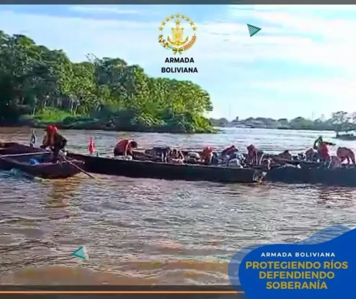 intervienen-embarcacion-con-presunto-pollo-de-contrabando