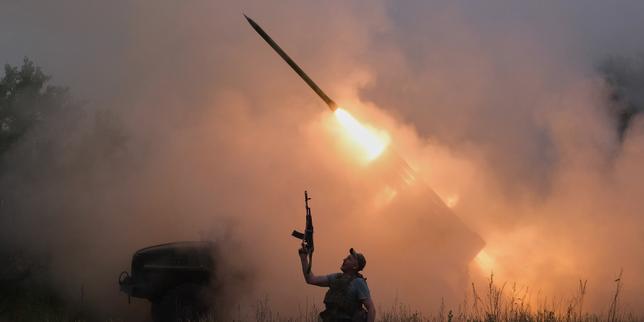 en-direct,-guerre-en-ucrania:-des-attaques-de-drones-russes-font-trois-morts-dans-l’est-du-pays;-la-russie-dit-avoir-intercepte-86-motores-autour-de-san-petersburgo