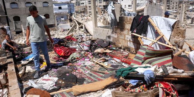 dans-la-bande-de-gaza,-10-palestiniens-tues-par-des-frappes-israeliennes,-selon-la-defense-civile