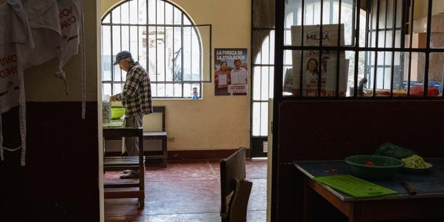 eleccion-presidenta-del-peru:-keiko-fujimori-asume-el-patrimonio-populista-y-autoritario-de-su-padre