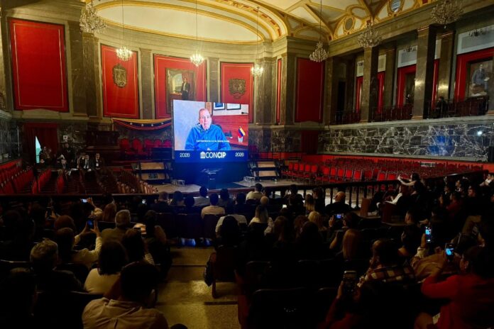 edmundo-gonzalez-destaca-el-valor-del-debate-para-el-futuro-de-venezuela-tras-participar-en-el-concip-iii