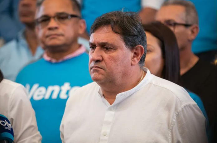 henry-alviarez-exige-devolucion-de-tarjetas-electorales,-legalizacion-de-vente-venezuela-y-libertad-de-los-presos-politicos.
