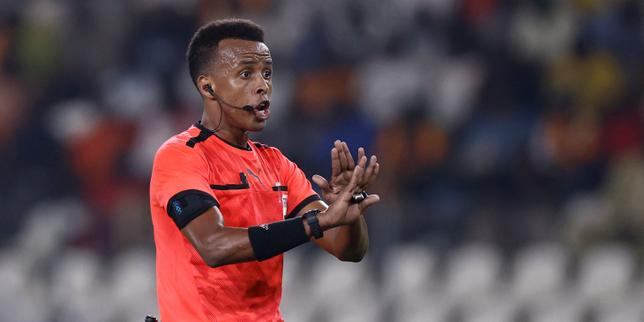 coupe-du-monde-2026:-la-decision-de-los-estados-unidos-de-devolver-un-arbitro-somali-creo-«un-peligro-anterior»-a-dos-anos-de-jo-de-los-angeles