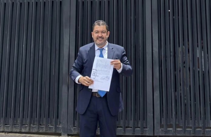 conceden-amnistia-al-dirigente-opositor-roberto-marrero