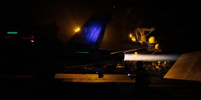 en-direct,-guerre-au-moyen-orient:-les-etats-unis-annoncent-avoir-lance-«-des-frappes-de-legitime-defense-contre-l’iran-»,-acuse-d’avoir-abattu-un-helicoptere-americain