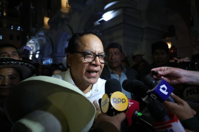 roberto-sanchez:-“todo-se-llega-a-saber-incluso-identificar-a-los-fraudes-ya-los-democratas”