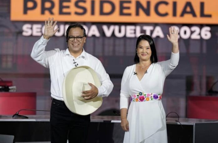 roberto-sanchez-amplia-ligera-ventaja-sobre-keiko-fujimori