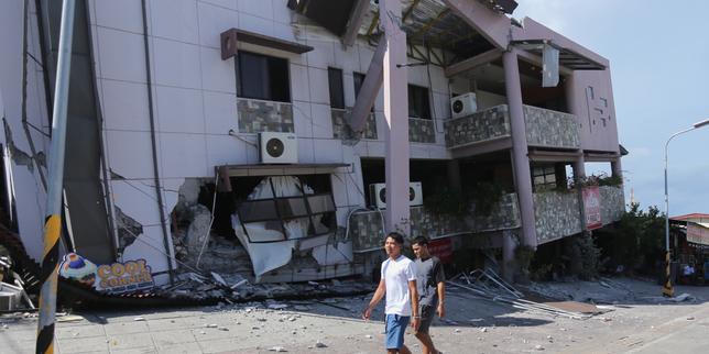 seisme-aux-filipinas:-au-moins-46-morts;-operaciones-de-seguridad-relacionadas-con-numerosas-replicas