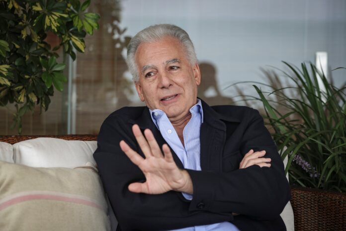 alvaro-vargas-llosa-sobre-la-segunda-vuelta:-“va-a-ser-un-resultado-perfectamente-legitimo-y-creible”