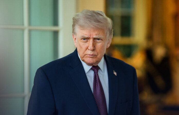 donald-trump-converso-de-forma-directa-con-oficiales-iranies-durante-los-bombardeos-de-ee-uu,-segun-fox-news