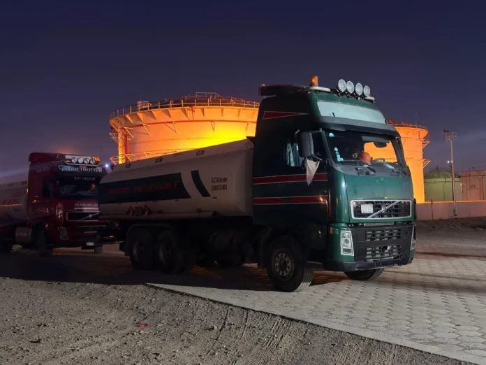 ypfb-despacha-1.638-m3-de-gasolina-especial-a-surtidores-de-la-paz-y-el-alto