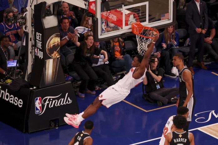 los-knicks-completaron-la-mayor-remontada-historica-sobre-los-spurs-y-estan-a-un-paso-del-titulo