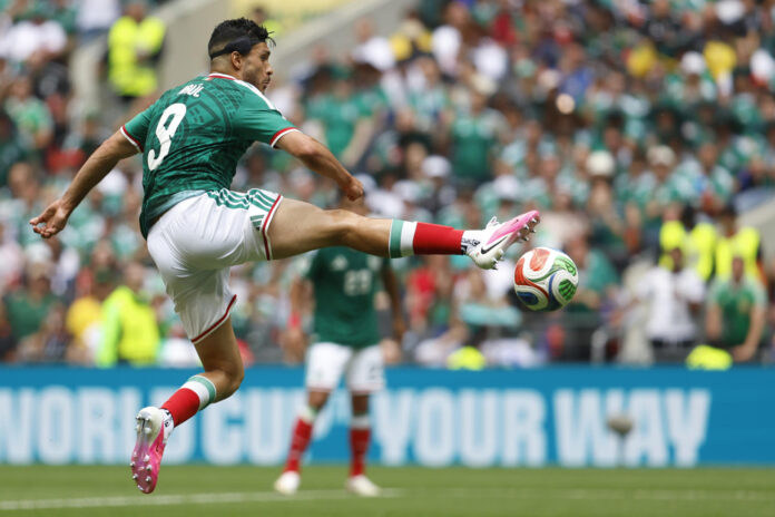 el-mundial-comenzo-entre-futbol,-​​musica-y-protestas.