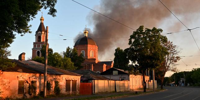 en-direct,-guerra-en-ucrania:-cerca-de-50.000-personas-privadas-de-electricidad-en-zaporijia