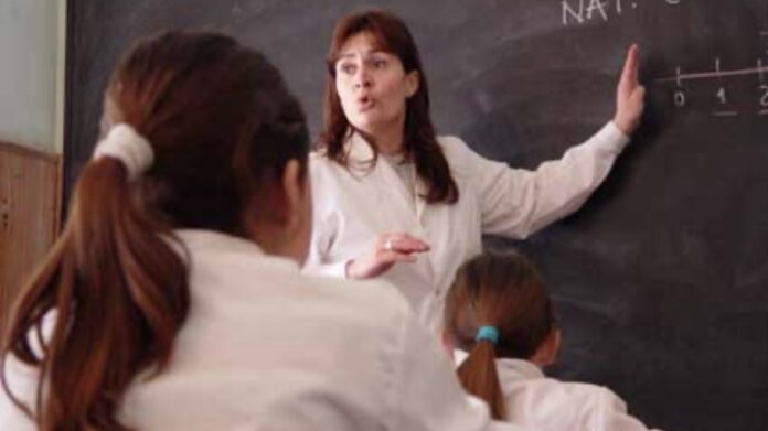 “va-a-ser-tu-ultimo-dia”:-amenazo-de-muerte-a-la-maestra-de-su-hija