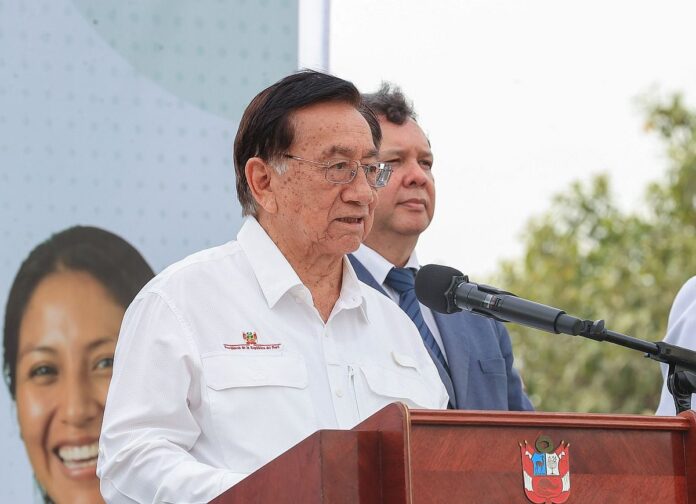 jose-maria-balcazar:-“tengamos-paciencia,-serenidad,-ponderacion-para-respetar-los-resultados-de-la-onpe”