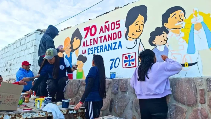 comision-arquidiocesana-caritas-impulsa-la-formacion-internacional-de-jovenes