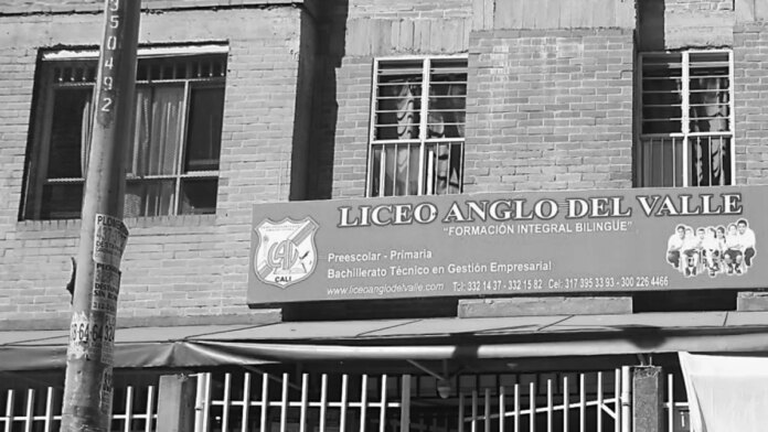 tragedia-en-cali:-muere-estudiante-menor-de-edad-tras-el-desplome-de-un-arco-en-paseo-escolar
