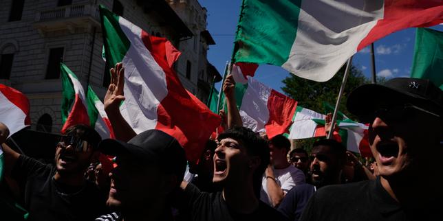 italia:-el-extremo-derecho-del-manifiesto-para-la-«remigracion»-a-roma