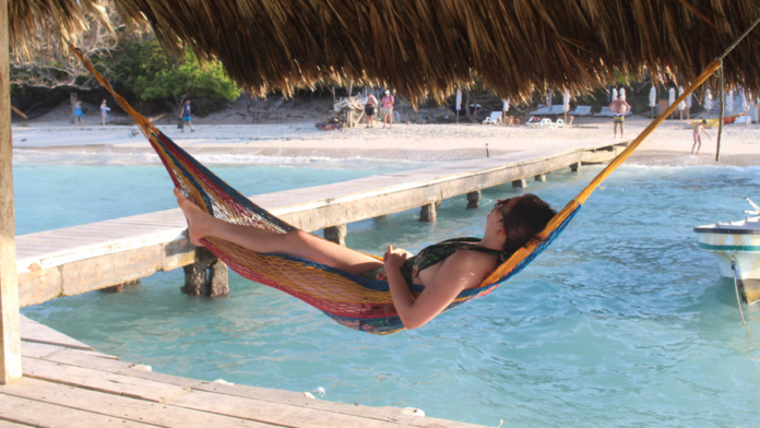 atencion-turistas:-parques-nacionales-exigen-seguro-obligatorio-para-ingresar-a-las-islas-del-rosario-y-san-bernardo,-baru-y-cholon,-en-cartagena