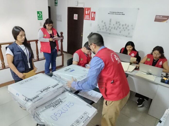 segunda-vuelta:-este-lunes-15-de-junio-continuan-audiencias-de-recuento-de-votos-en-lima-y-otras-6-regiones