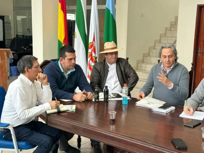 alcalde-gestiona-proyectos-de-porongo-ante-instancia-nacional